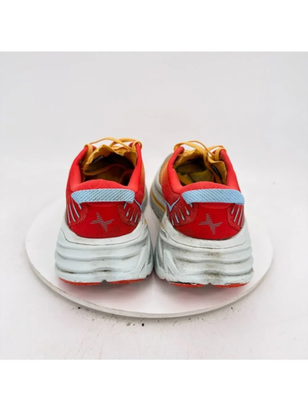 Hoka One One hoka one